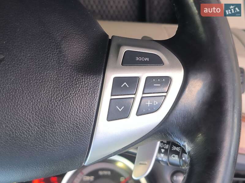 Седан Mitsubishi Lancer 2008 в Киеве