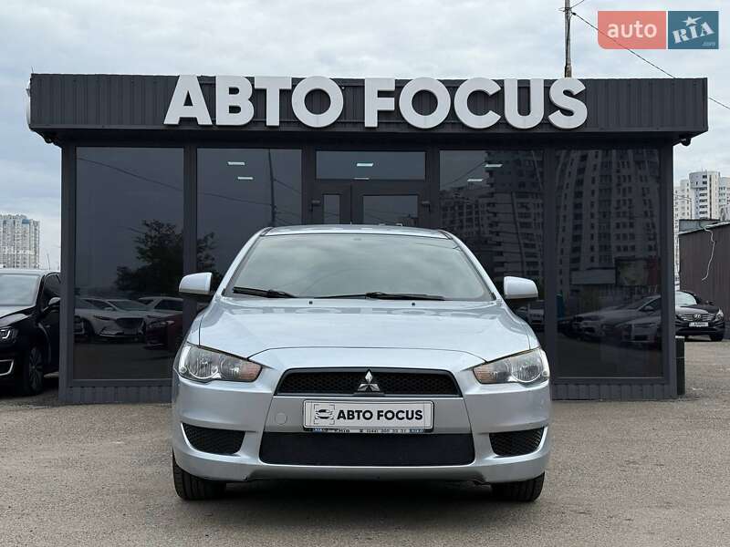 Седан Mitsubishi Lancer 2008 в Киеве