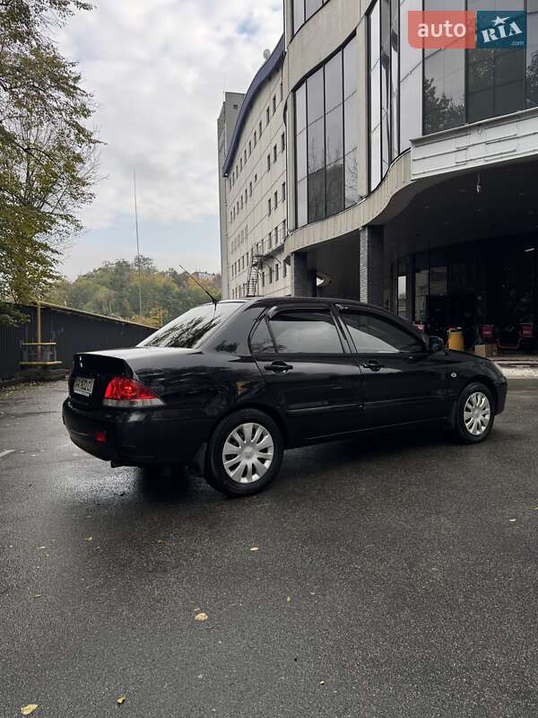 Седан Mitsubishi Lancer 2007 в Киеве фото 3 Седан Mitsubishi Lancer 2007 в Киеве