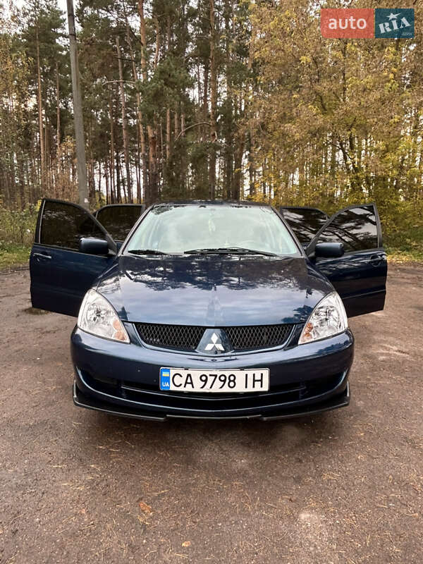 Седан Mitsubishi Lancer 2008 в Киеве фото 11 Седан Mitsubishi Lancer 2008 в Киеве