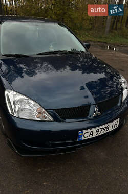 Седан Mitsubishi Lancer 2008 в Киеве