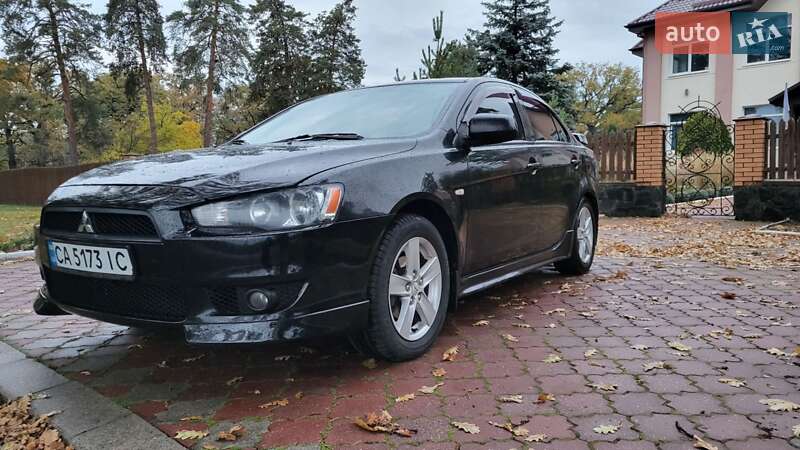 Седан Mitsubishi Lancer 2008 в Черкасах