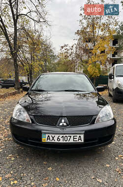 Седан Mitsubishi Lancer 2005 в Харькове