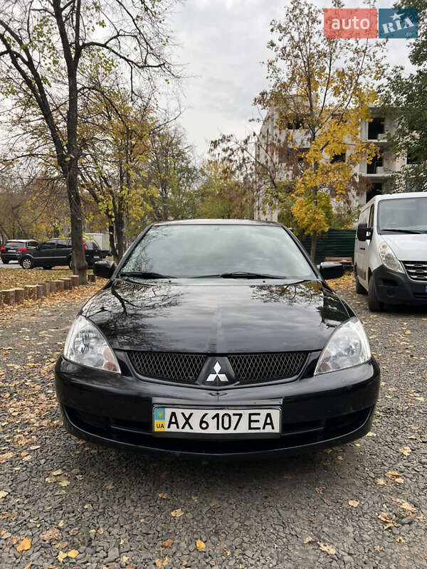 Седан Mitsubishi Lancer 2005 в 