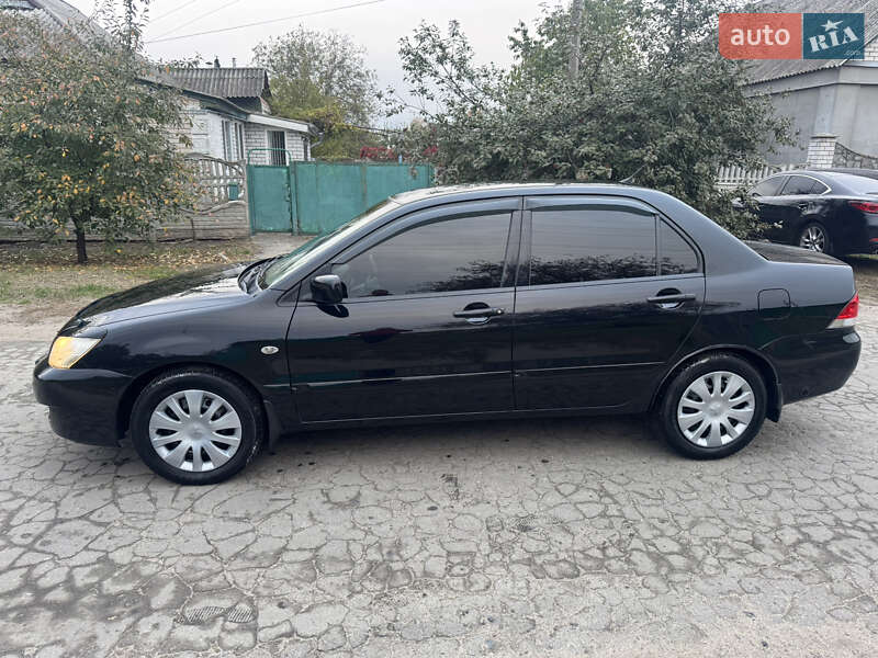Седан Mitsubishi Lancer 2007 в Краснограде фото 3 Седан Mitsubishi Lancer 2007 в Краснограде