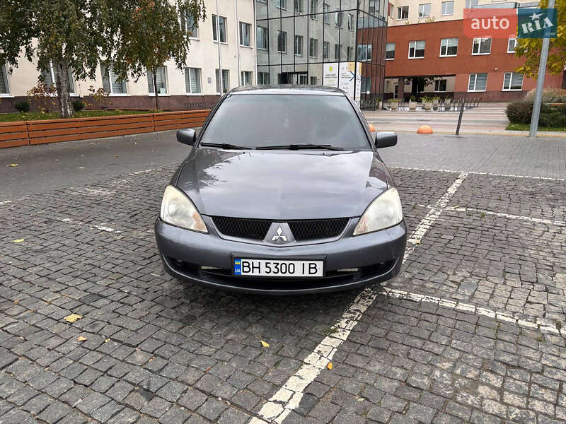 Седан Mitsubishi Lancer 2009 в Одессе