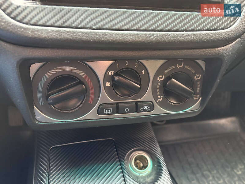 Седан Mitsubishi Lancer 2009 в Одессе