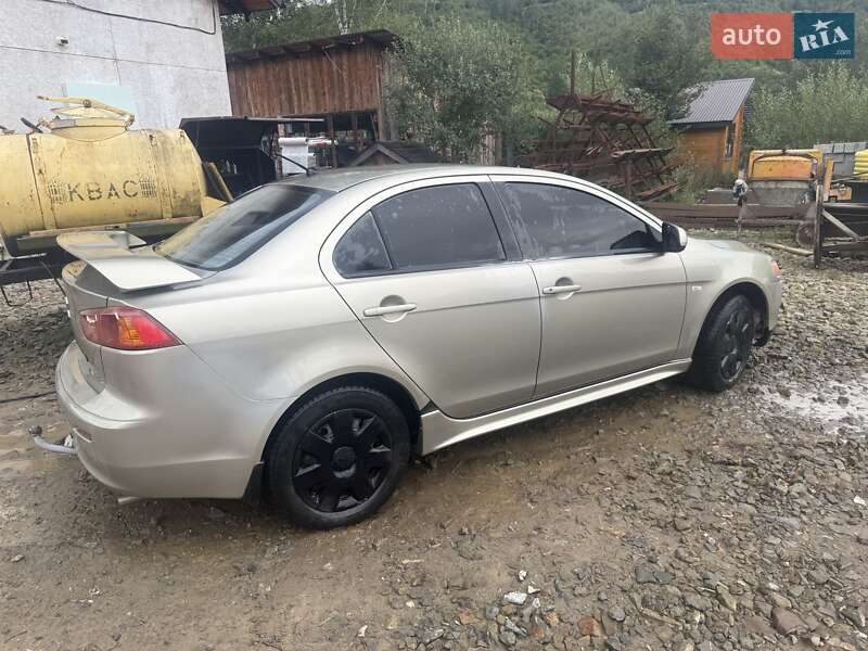 Седан Mitsubishi Lancer 2008 в Сколе фото Седан Mitsubishi Lancer 2008 в Сколе