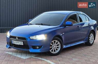 Седан Mitsubishi Lancer 2011 в  фото 18 Седан Mitsubishi Lancer 2011 в