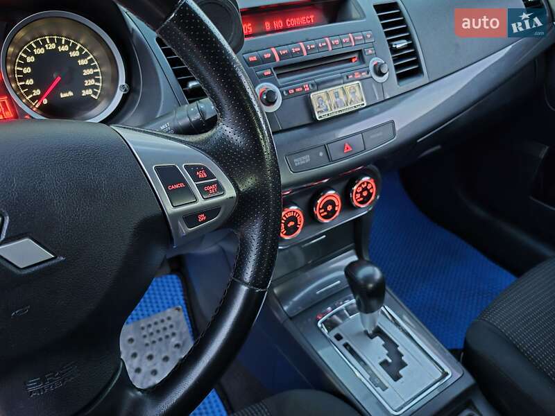 Седан Mitsubishi Lancer 2011 в Одесі фото 36 Седан Mitsubishi Lancer 2011 в Одесі