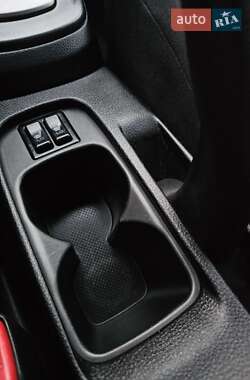Седан Mitsubishi Lancer 2008 в  фото 40 Седан Mitsubishi Lancer 2008 в