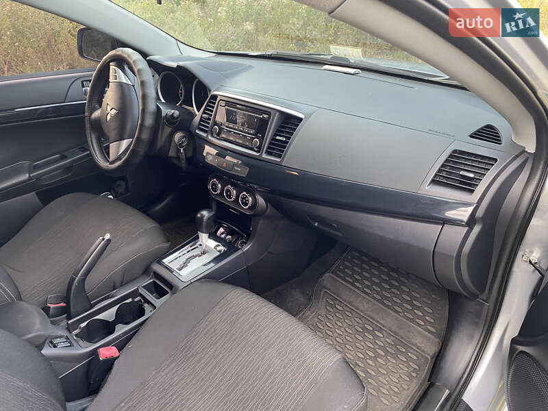 Седан Mitsubishi Lancer 2013 в Зміїві фото 12 Седан Mitsubishi Lancer 2013 в Зміїві