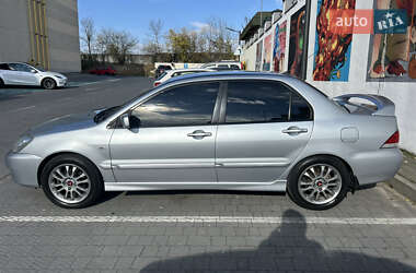 Седан Mitsubishi Lancer 2006 в Львове