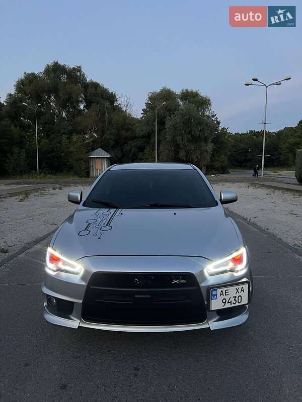Седан Mitsubishi Lancer 2008 в Днепре