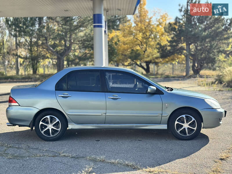 Седан Mitsubishi Lancer 2006 в Николаеве фото 4 Седан Mitsubishi Lancer 2006 в Николаеве