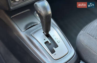 Седан Mitsubishi Lancer 2006 в  фото 14 Седан Mitsubishi Lancer 2006 в