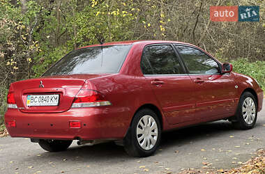 Седан Mitsubishi Lancer 2009 в  фото 9 Седан Mitsubishi Lancer 2009 в