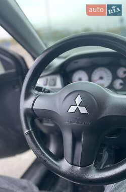 Седан Mitsubishi Lancer 2008 в  фото 5 Седан Mitsubishi Lancer 2008 в