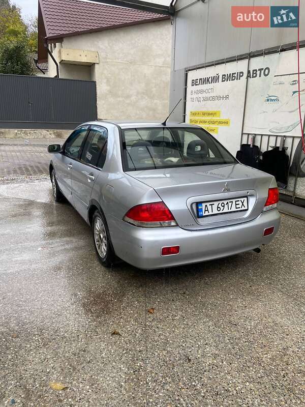 Седан Mitsubishi Lancer 2005 в Черновцах фото 6 Седан Mitsubishi Lancer 2005 в Черновцах