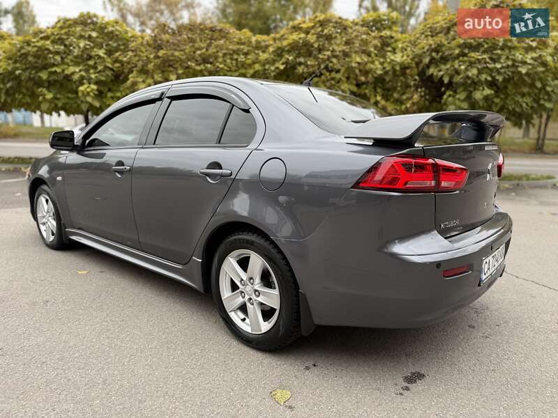 Седан Mitsubishi Lancer 2008 в Днепре