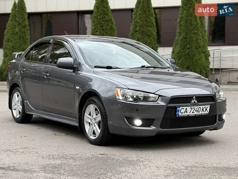 Седан Mitsubishi Lancer 2008 в Днепре