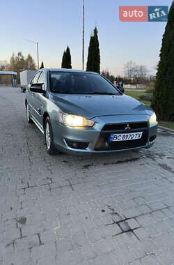 Седан Mitsubishi Lancer 2007 в  фото 3 Седан Mitsubishi Lancer 2007 в