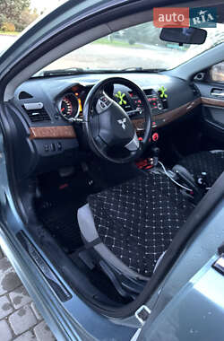 Седан Mitsubishi Lancer 2007 в  фото 22 Седан Mitsubishi Lancer 2007 в