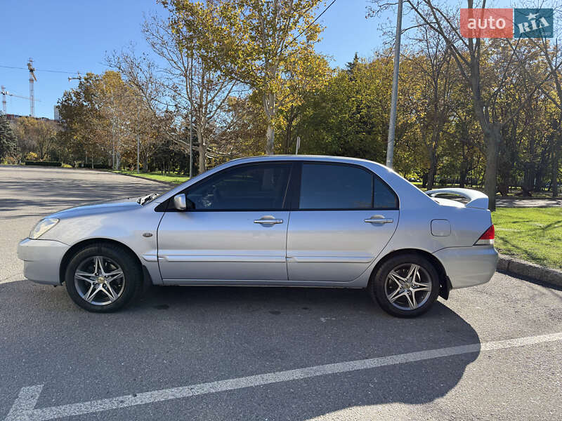 Седан Mitsubishi Lancer 2007 в Одессе