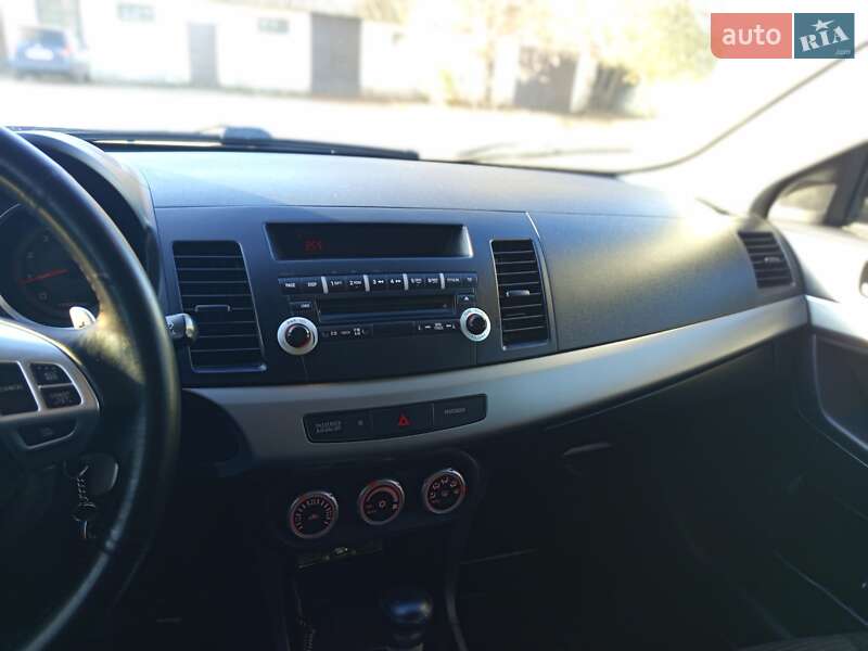 Седан Mitsubishi Lancer 2007 в Христиновке