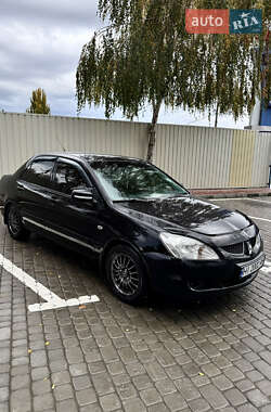 Седан Mitsubishi Lancer 2005 в  фото 5 Седан Mitsubishi Lancer 2005 в