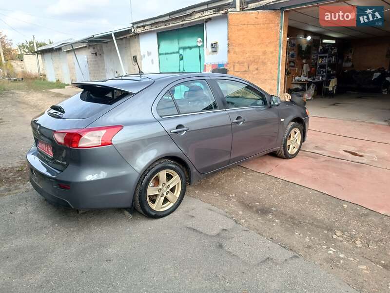 Хэтчбек Mitsubishi Lancer 2011 в Харькове фото 6 Хэтчбек Mitsubishi Lancer 2011 в Харькове