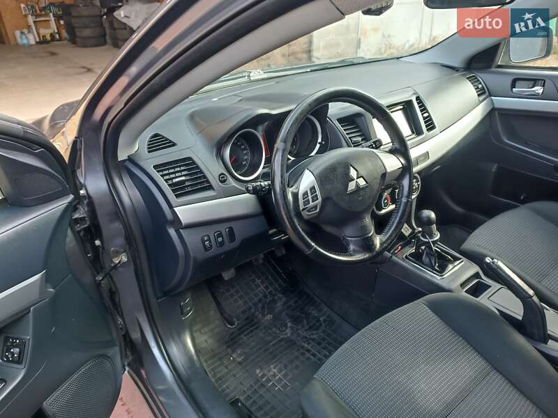 Хэтчбек Mitsubishi Lancer 2011 в Харькове фото 19 Хэтчбек Mitsubishi Lancer 2011 в Харькове