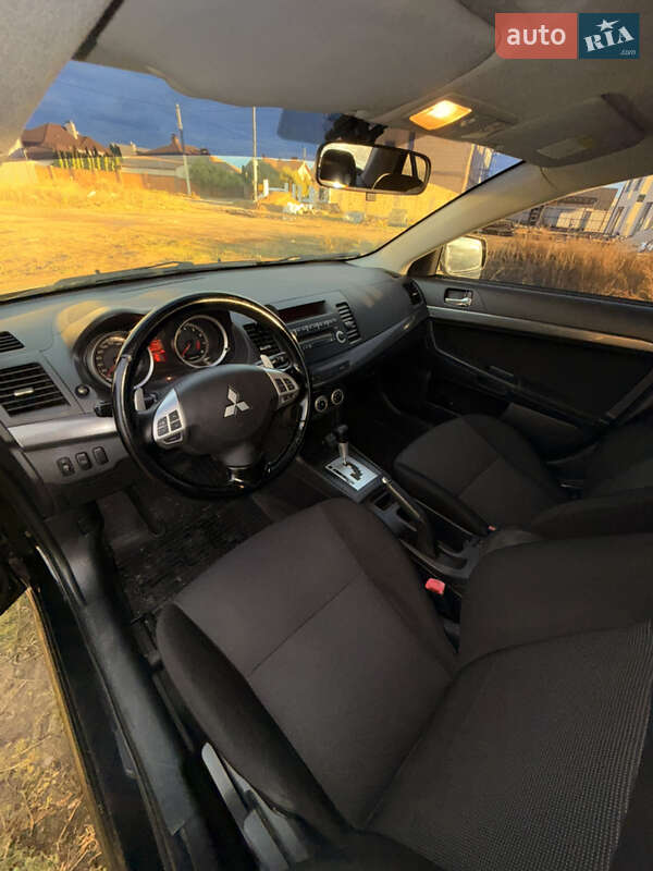 Седан Mitsubishi Lancer 2009 в Киеве фото 7 Седан Mitsubishi Lancer 2009 в Киеве