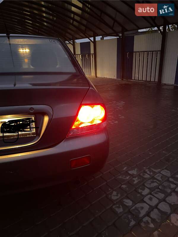 Седан Mitsubishi Lancer 2007 в Чемерівцях