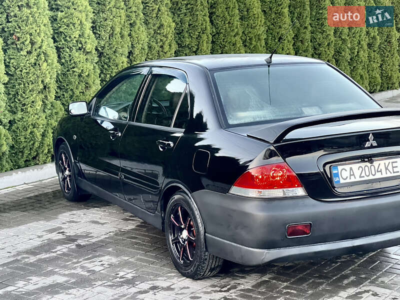 Седан Mitsubishi Lancer 2005 в Черкассах
