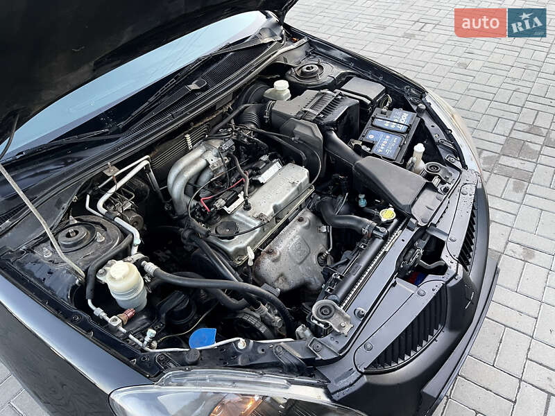 Седан Mitsubishi Lancer 2005 в Черкассах