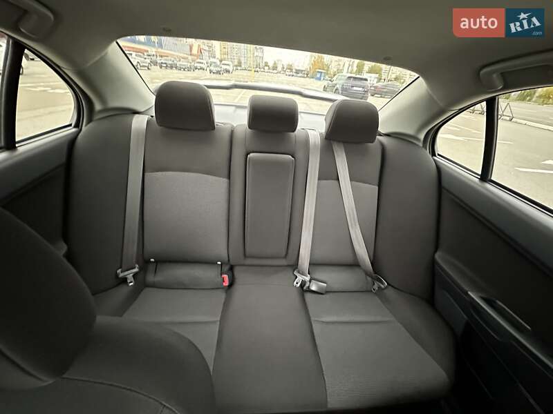 Седан Mitsubishi Lancer 2008 в Києві фото 44 Седан Mitsubishi Lancer 2008 в Києві