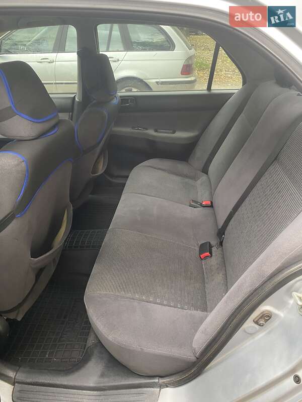 Седан Mitsubishi Lancer 2003 в Белой Церкви