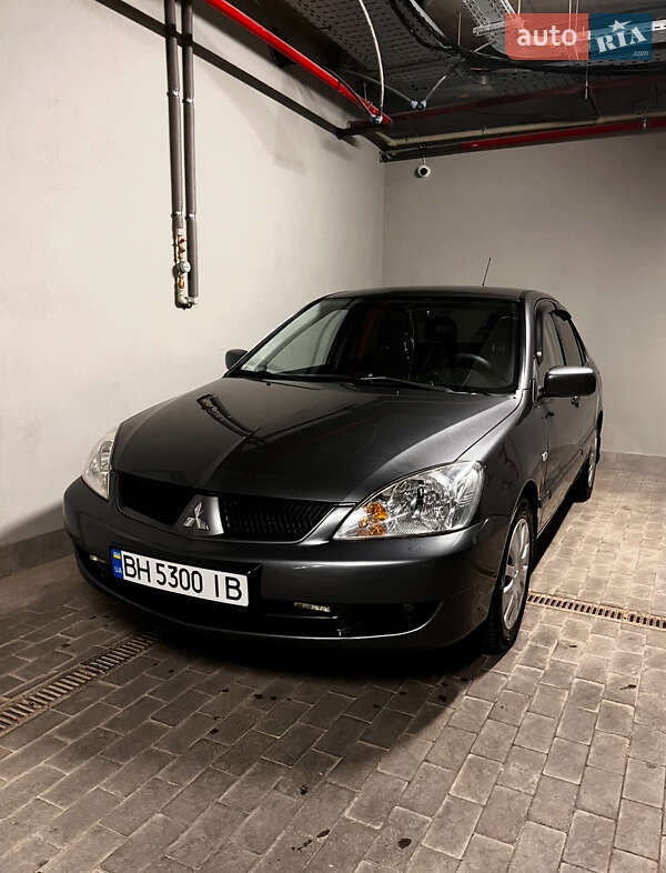 Седан Mitsubishi Lancer 2009 в Одессе
