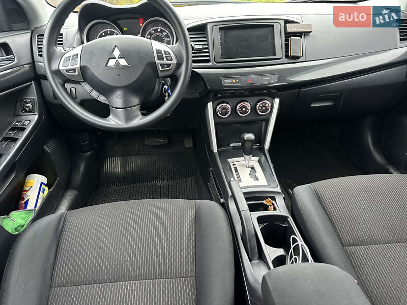 Седан Mitsubishi Lancer 2016 в Житомирі фото 5 Седан Mitsubishi Lancer 2016 в Житомирі