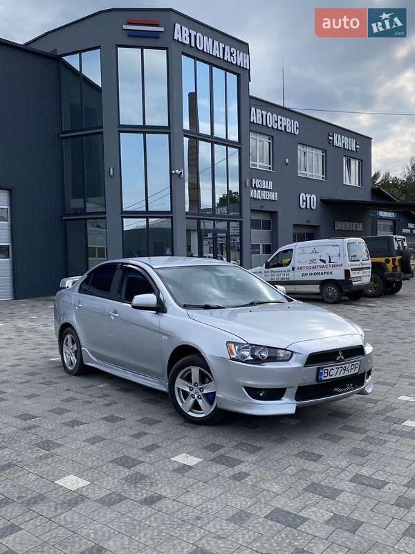 Седан Mitsubishi Lancer 2009 в Турці