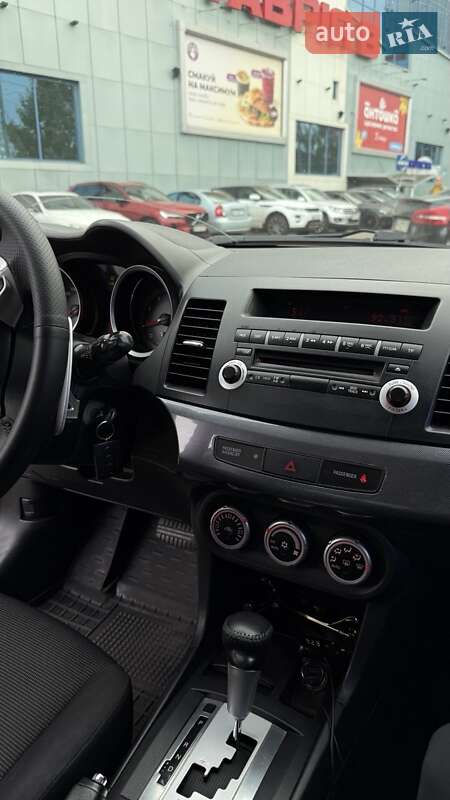 Седан Mitsubishi Lancer 2008 в Одесі фото 6 Седан Mitsubishi Lancer 2008 в Одесі