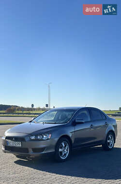 Седан Mitsubishi Lancer 2009 в Радивилове