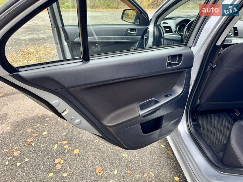 Седан Mitsubishi Lancer 2008 в Харькове фото 13 Седан Mitsubishi Lancer 2008 в Харькове
