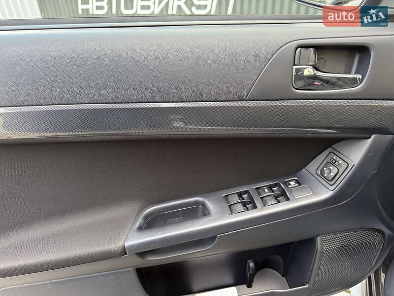 Седан Mitsubishi Lancer 2008 в Виннице фото 43 Седан Mitsubishi Lancer 2008 в Виннице