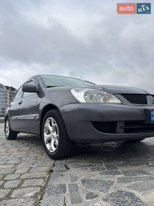 Седан Mitsubishi Lancer 2008 в Кременчуге