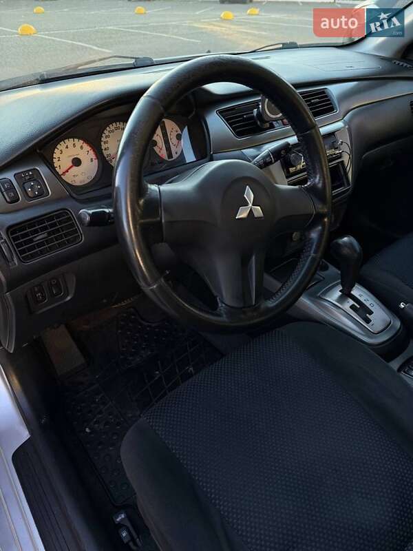 Седан Mitsubishi Lancer 2007 в Одессе