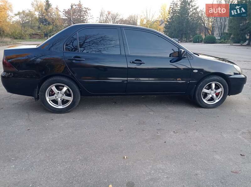 Седан Mitsubishi Lancer 2008 в Желтых Водах фото 10 Седан Mitsubishi Lancer 2008 в Желтых Водах