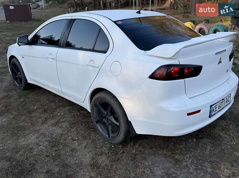 Седан Mitsubishi Lancer 2012 в Запорожье