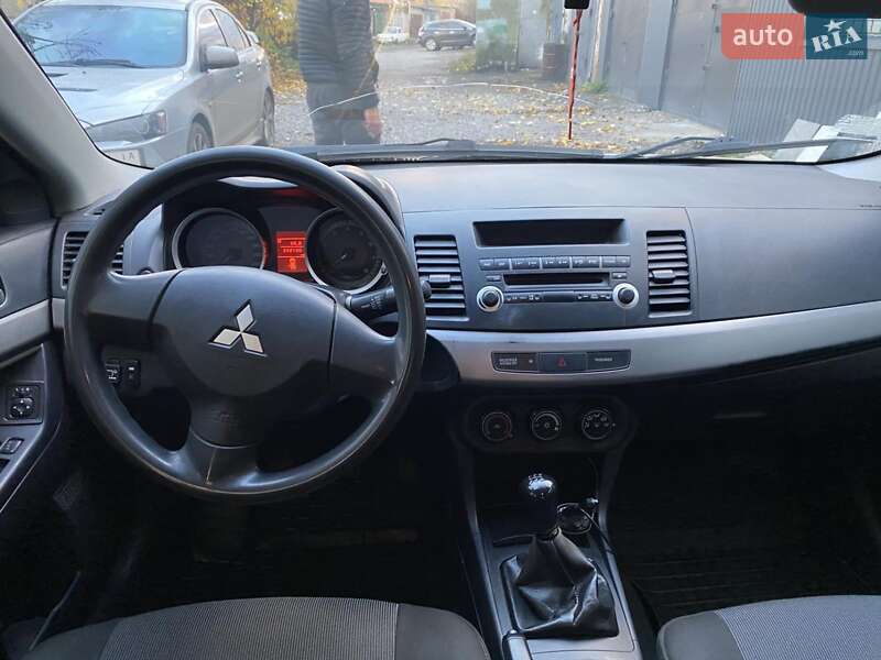Седан Mitsubishi Lancer 2007 в Полтаве фото 19 Седан Mitsubishi Lancer 2007 в Полтаве